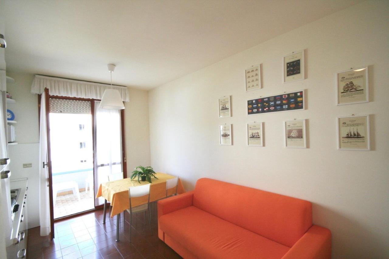 Ba- Althea - Piscina- Apartment Lignano Sabbiadoro Ngoại thất bức ảnh